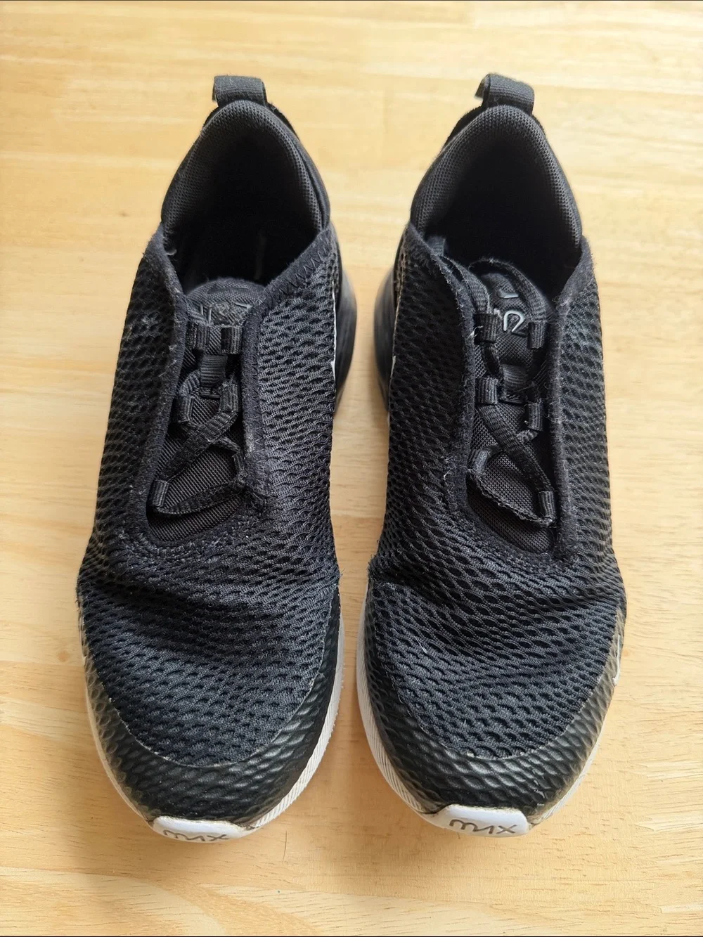 Nike 270 Boys Sneakers Black White 3